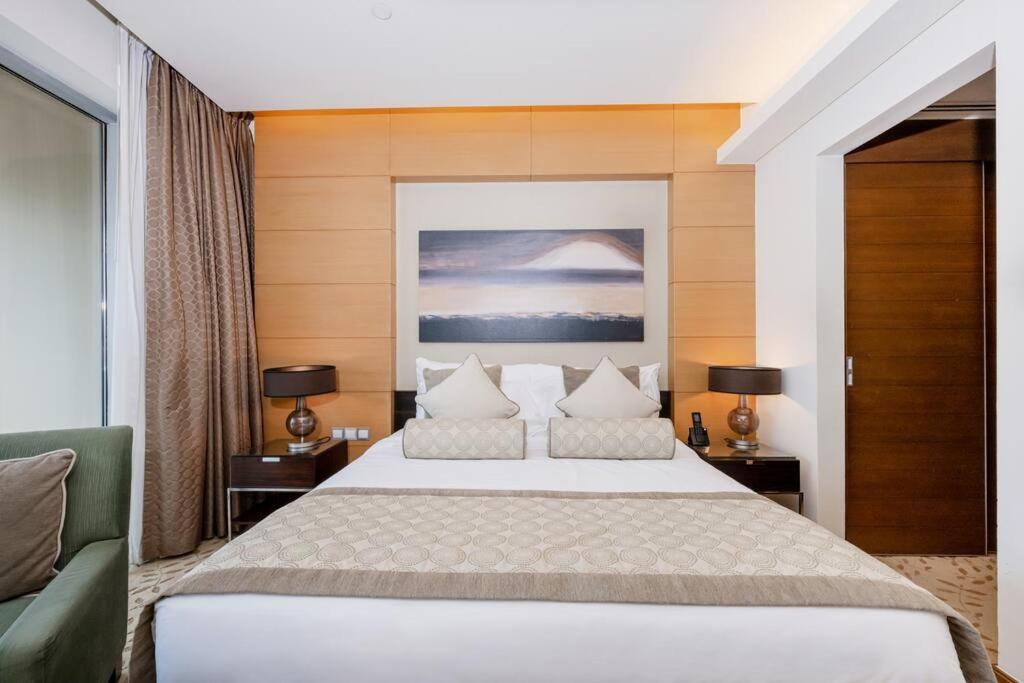 Emaar Fashion Avenue - Formerly Address Dubai Mall Four Apple Экстерьер фото